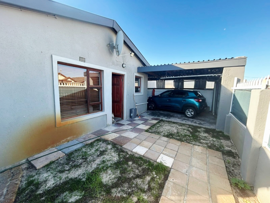 3 Bedroom Property for Sale in Highbury Park Western Cape